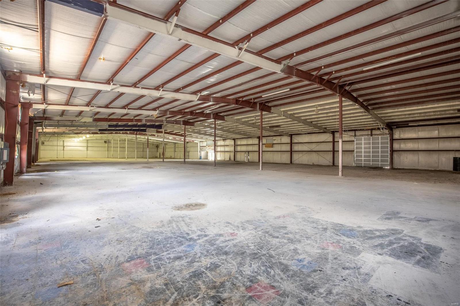 Unknown - Commercial Sale