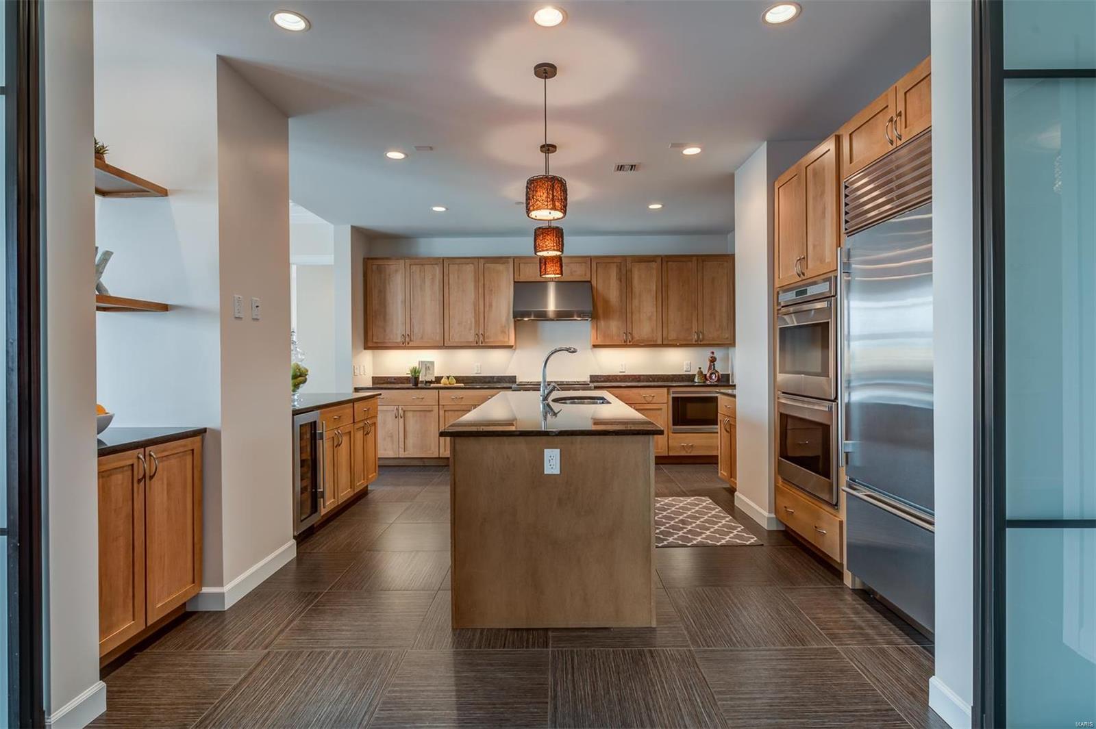 The Crescent Condominium - Residential