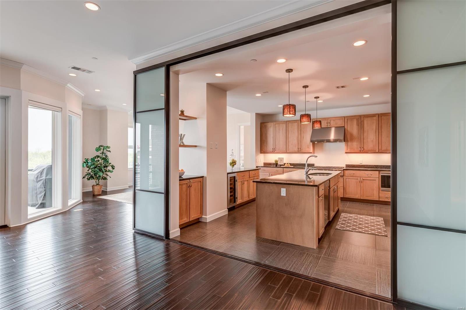 The Crescent Condominium - Residential