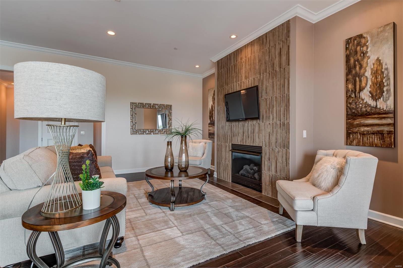 The Crescent Condominium - Residential