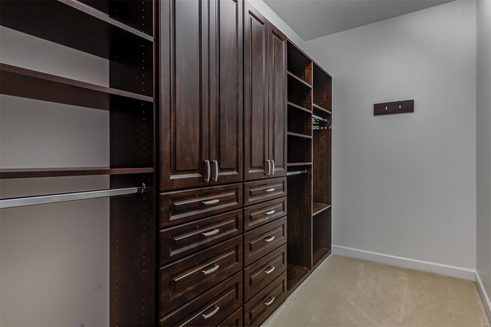 The Crescent Condominium - Residential