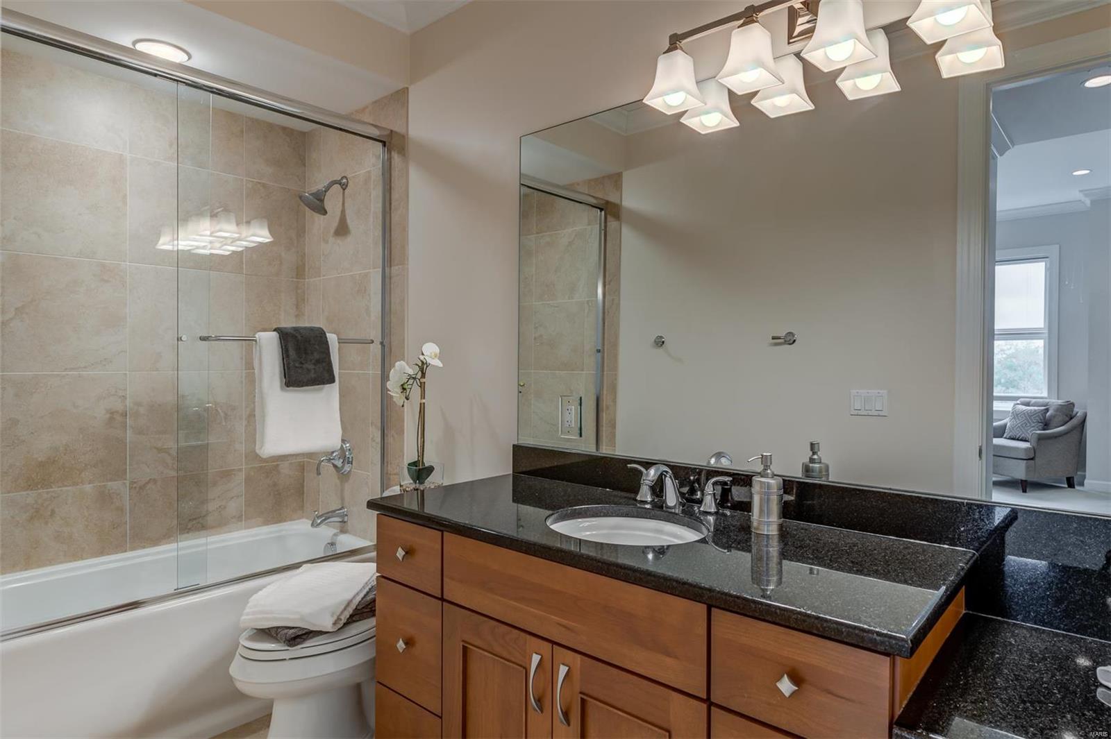 The Crescent Condominium - Residential