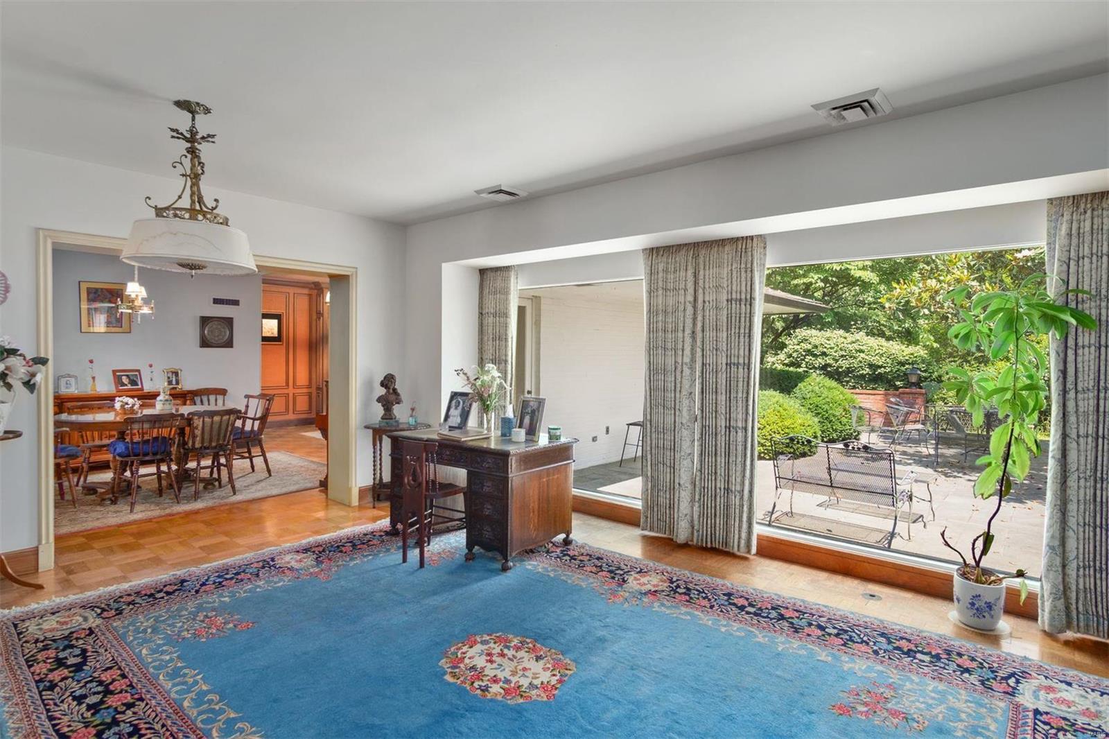 David Finke Estate - Residential