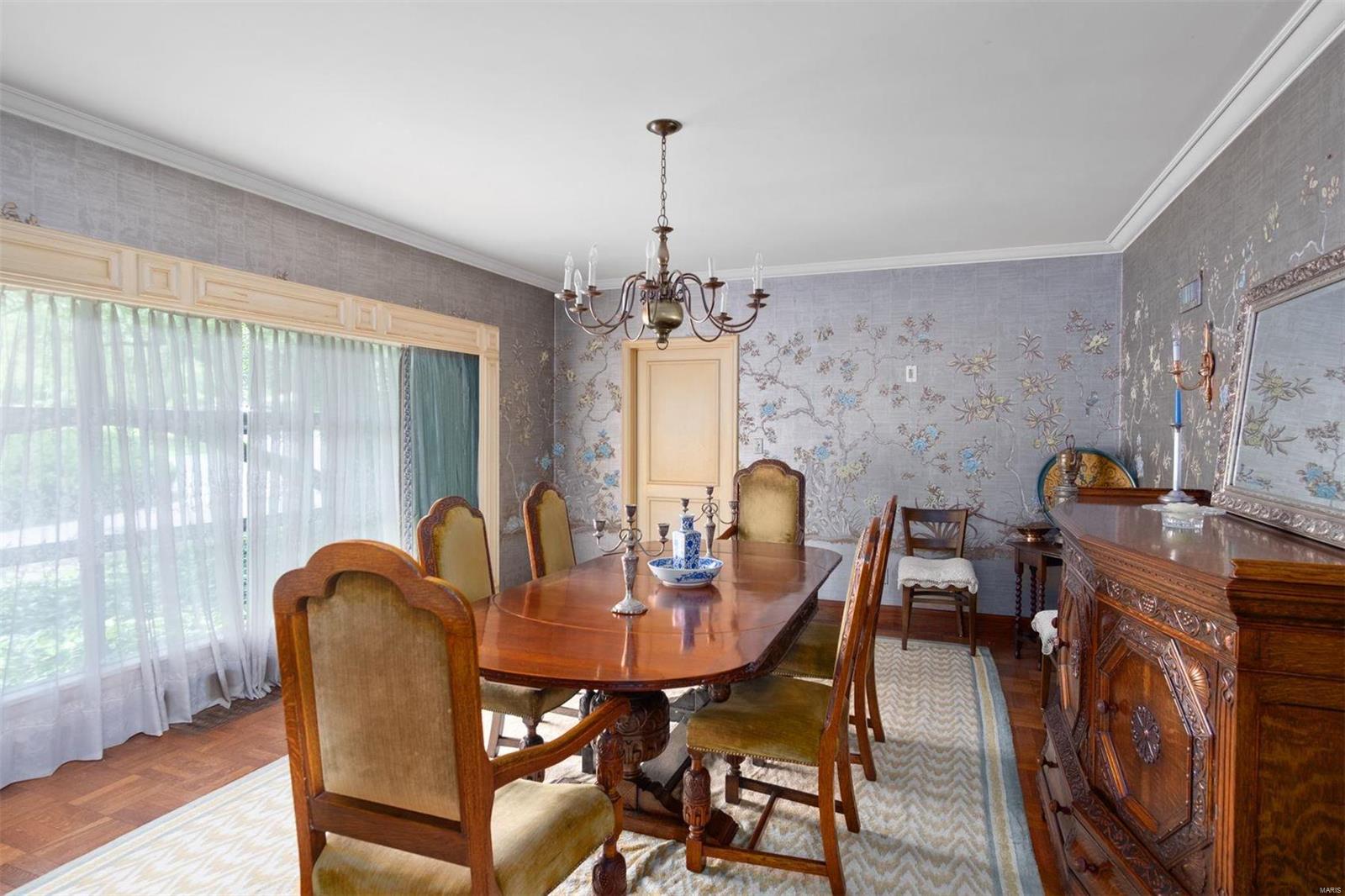 David Finke Estate - Residential