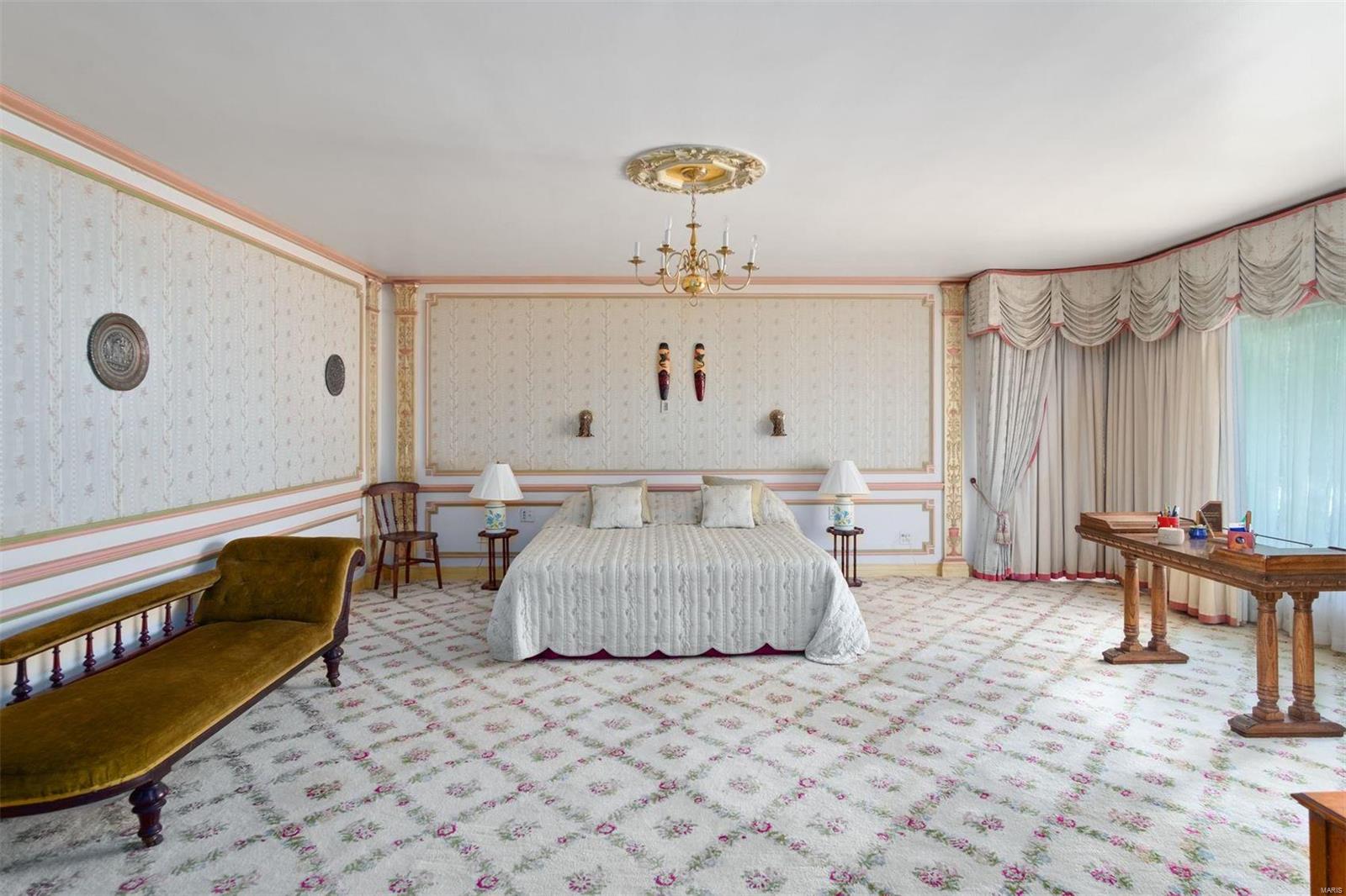 David Finke Estate - Residential