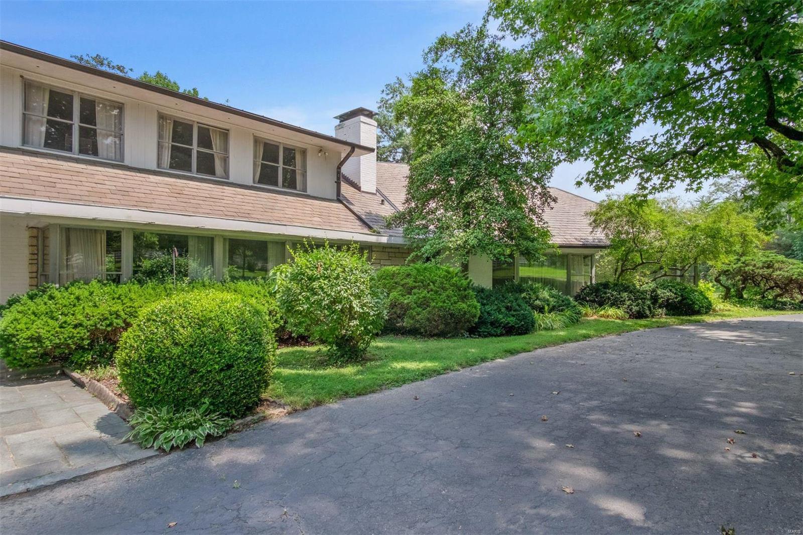 David Finke Estate - Residential