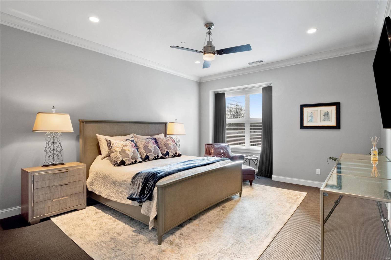 Crescent - Residential