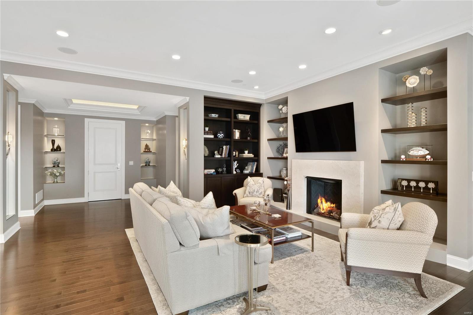 Crescent - Residential