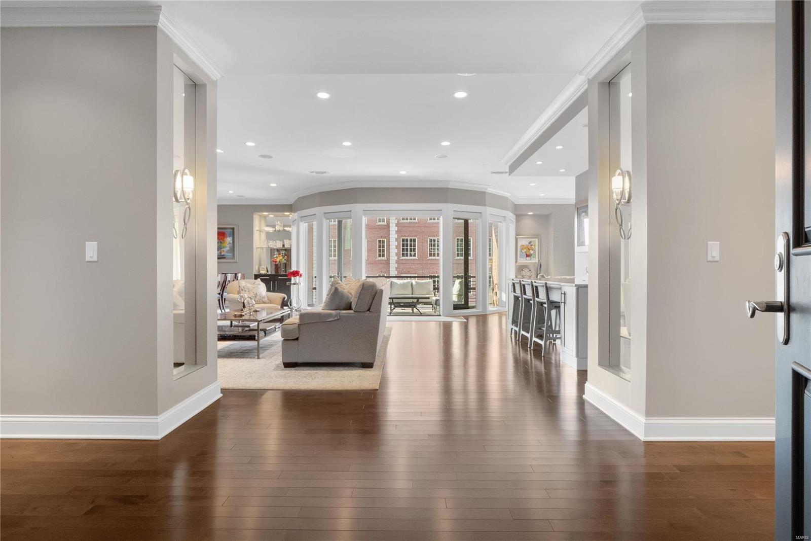 Crescent - Residential