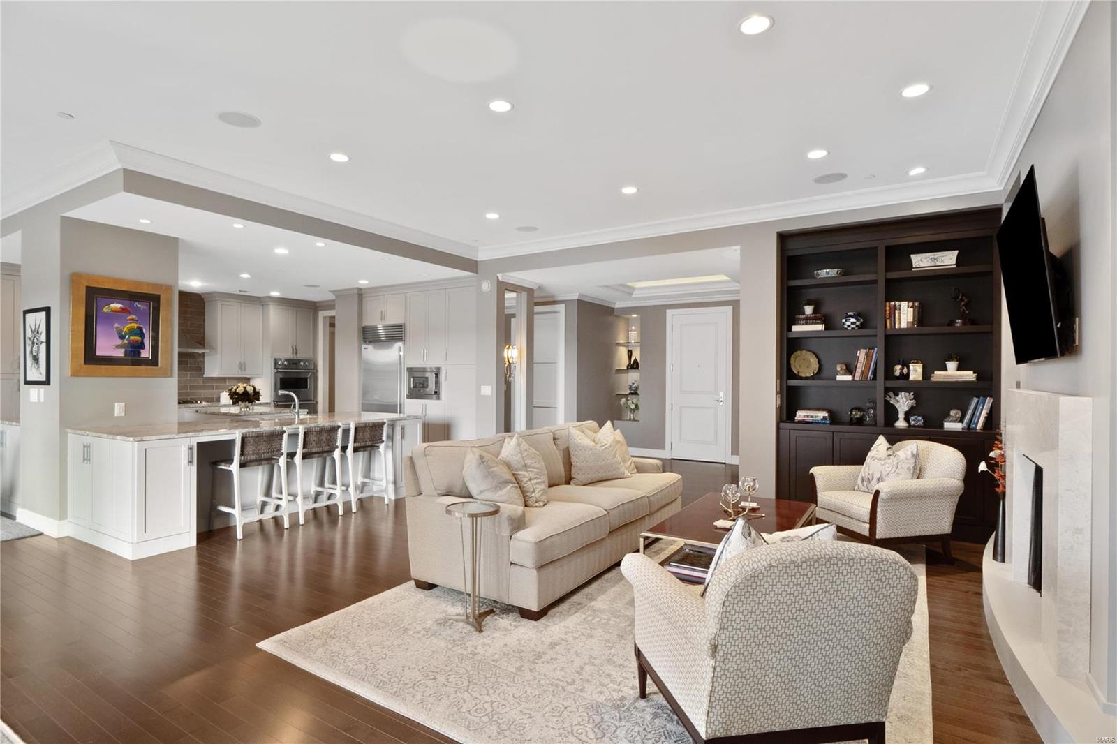 Crescent - Residential