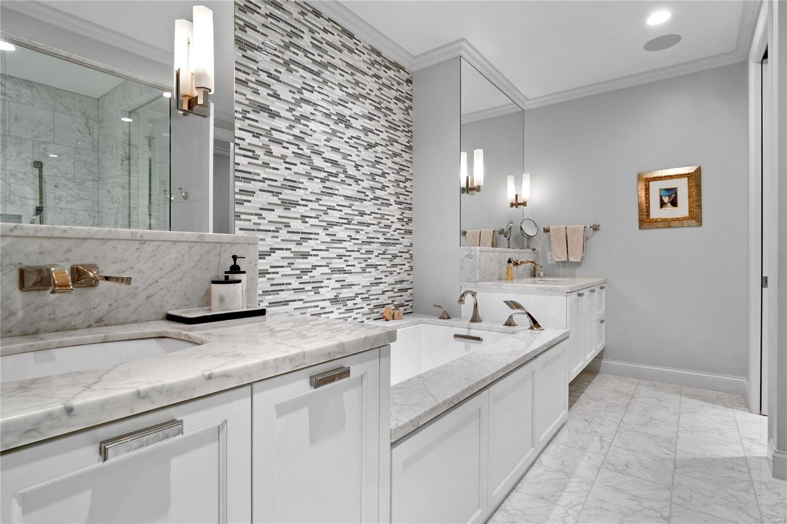 Crescent - Residential