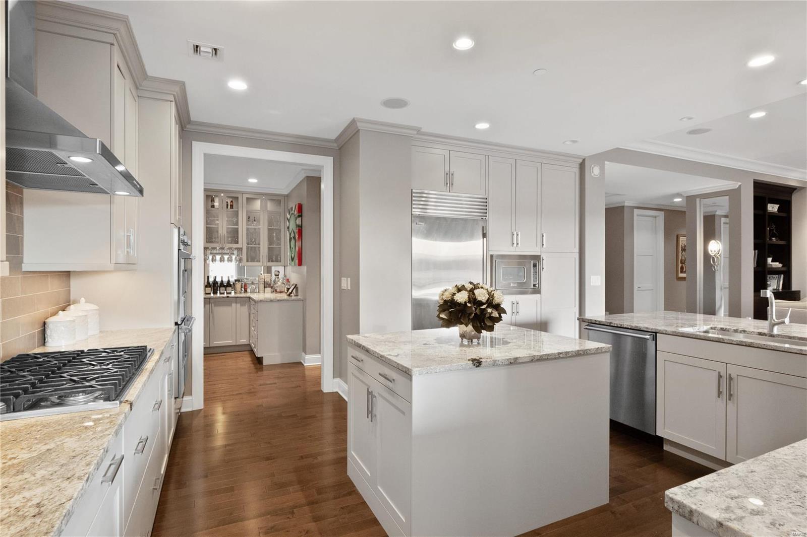 Crescent - Residential