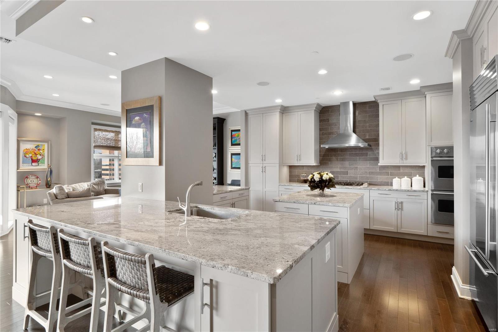 Crescent - Residential