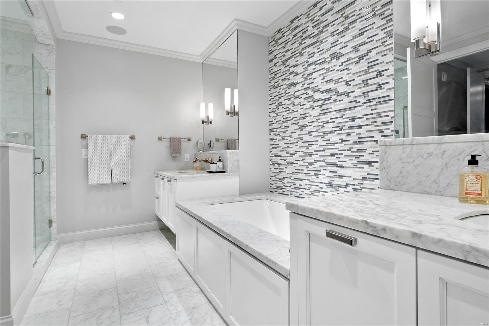 Crescent - Residential