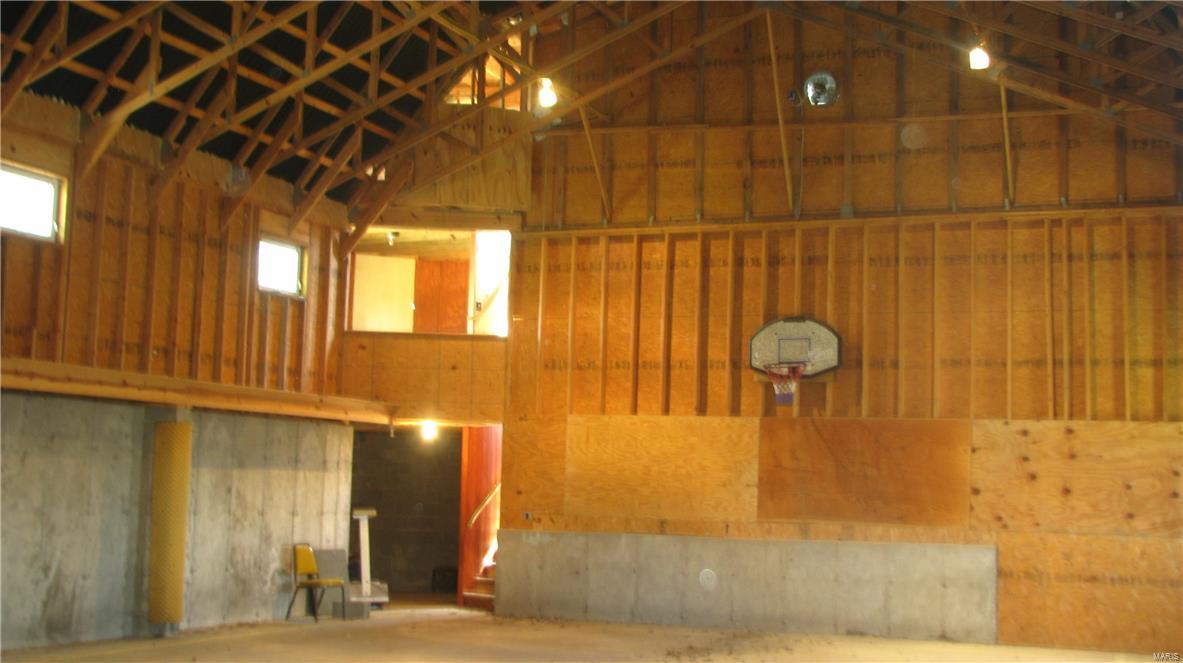 Big Tree - Residential