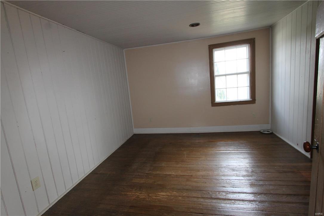 Big Tree - Residential