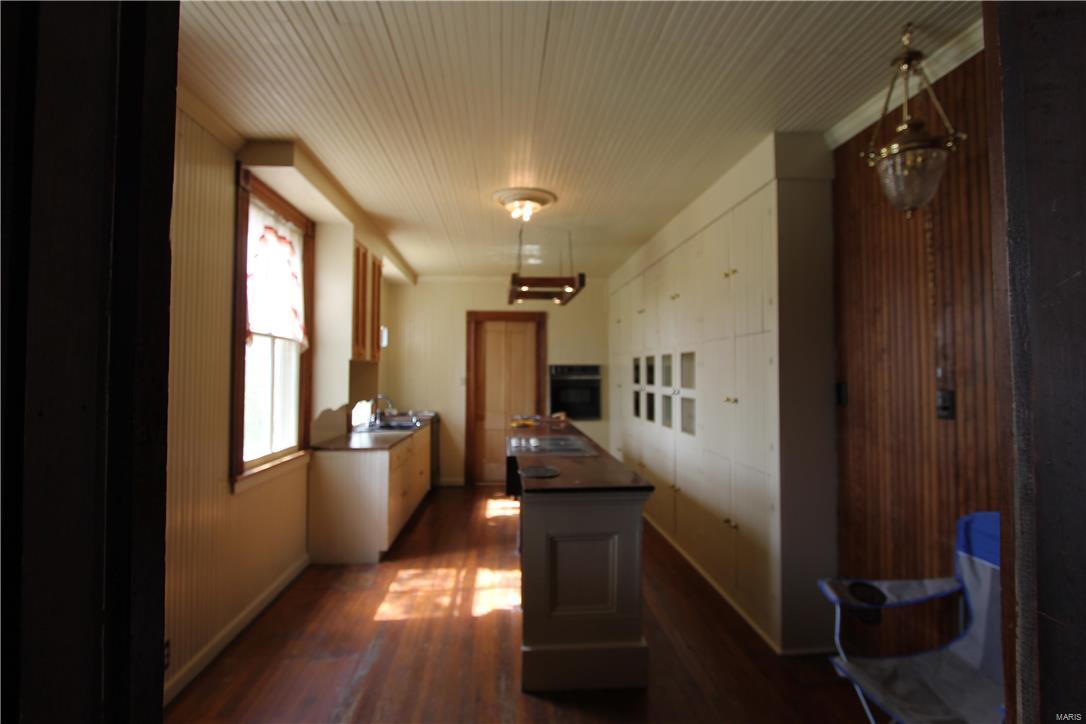 Big Tree - Residential