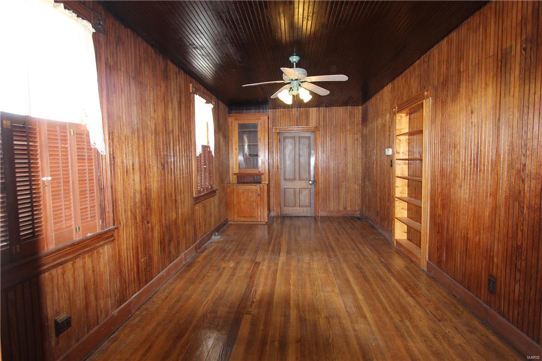 Big Tree - Residential