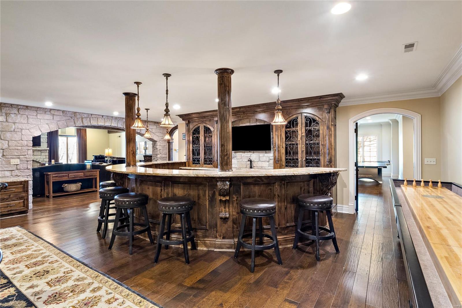 Shepard Oaks - Residential