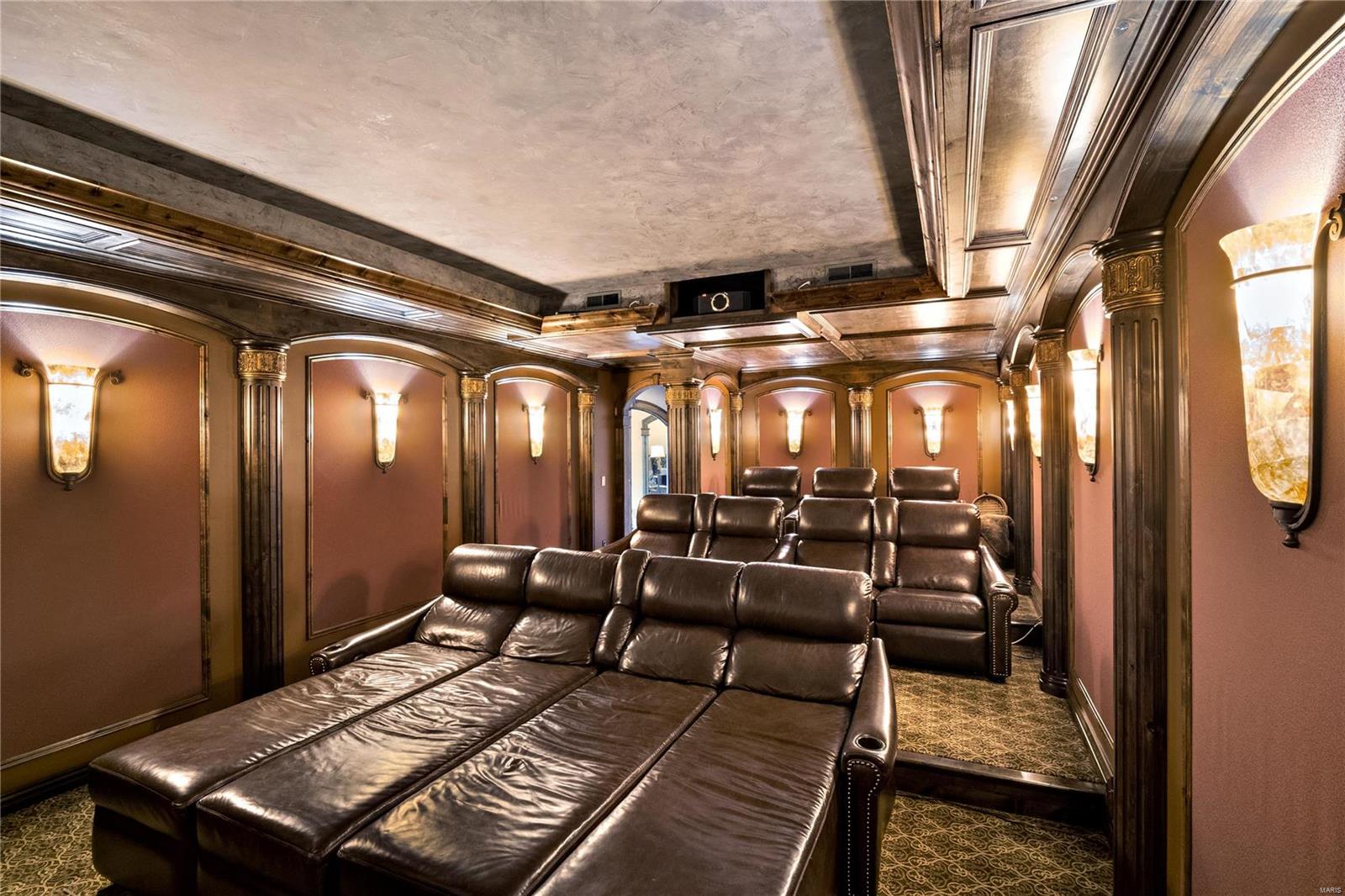 Shepard Oaks - Residential