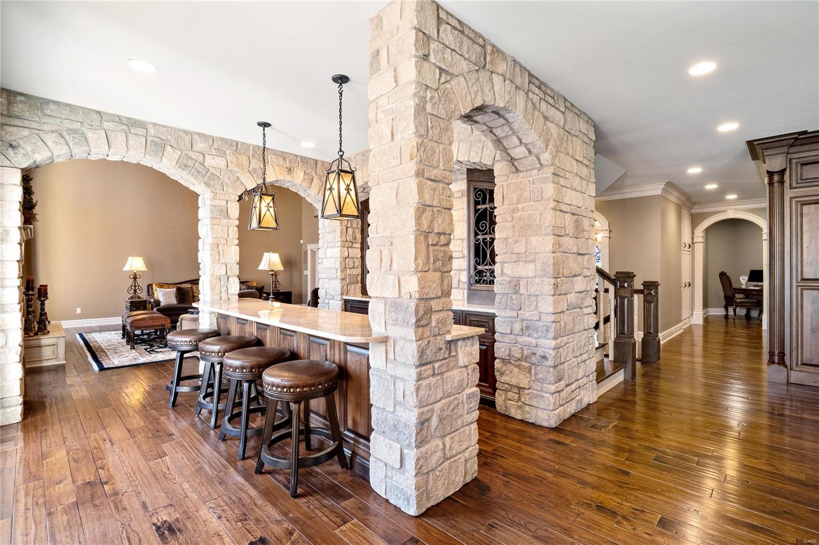 Shepard Oaks - Residential