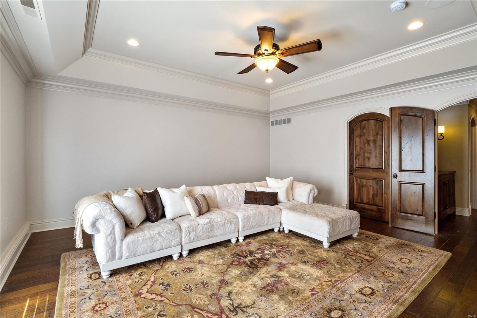 Shepard Oaks - Residential