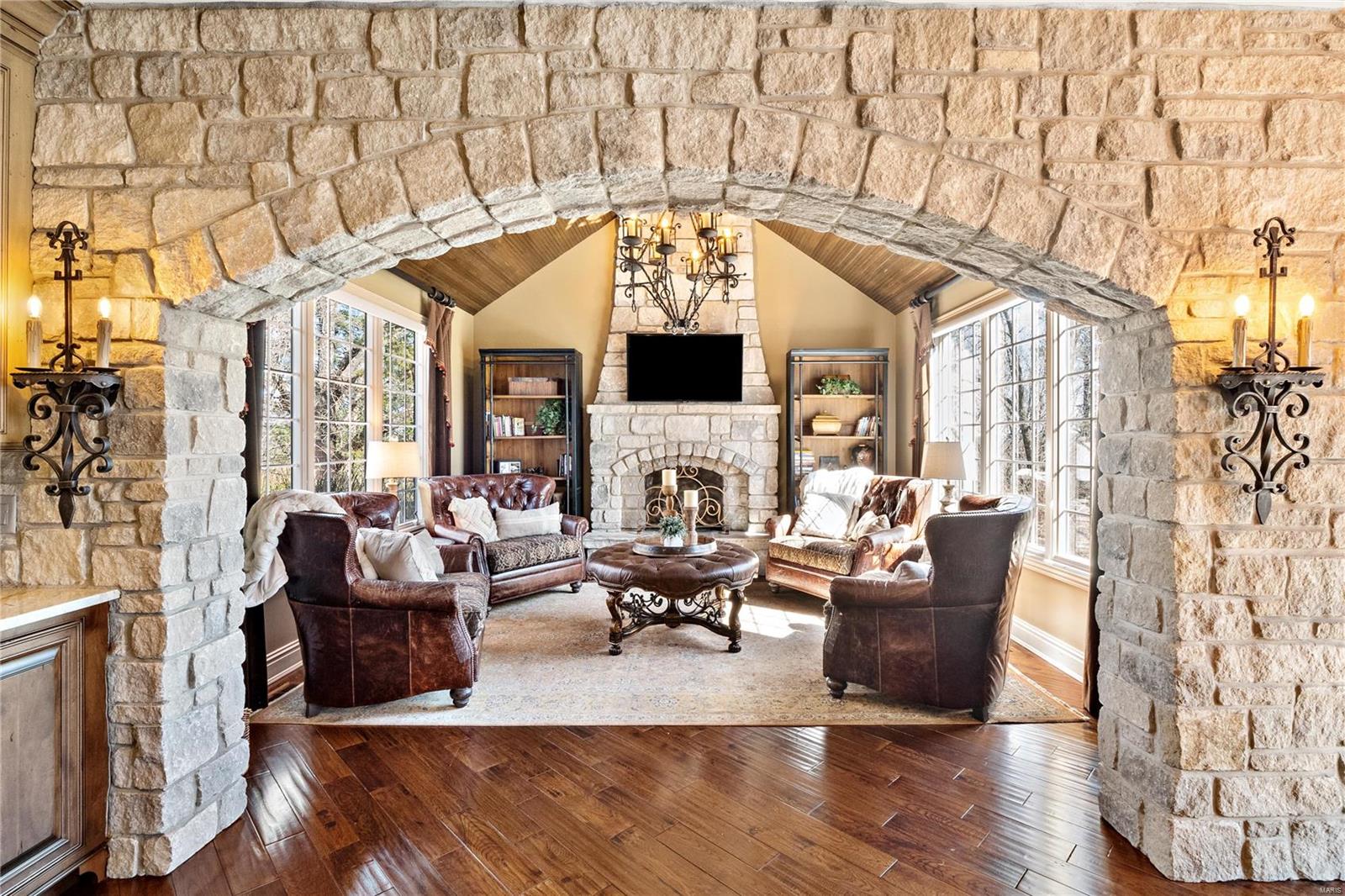 Shepard Oaks - Residential