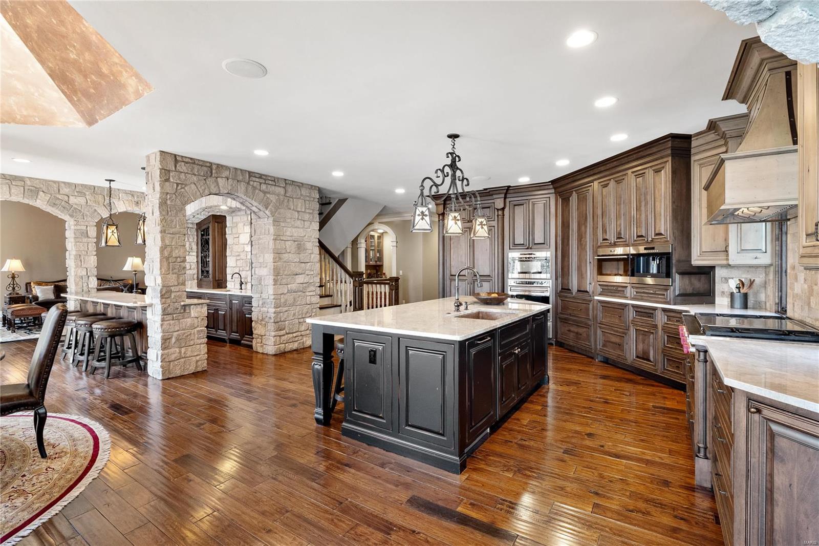 Shepard Oaks - Residential