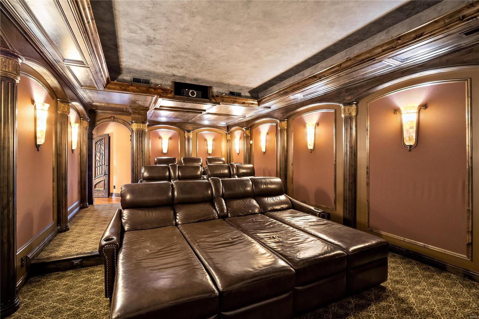 Shepard Oaks - Residential