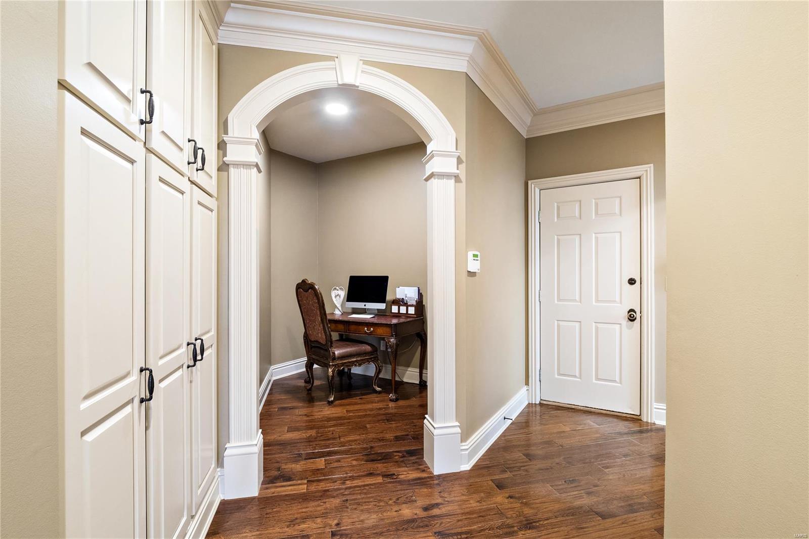 Shepard Oaks - Residential