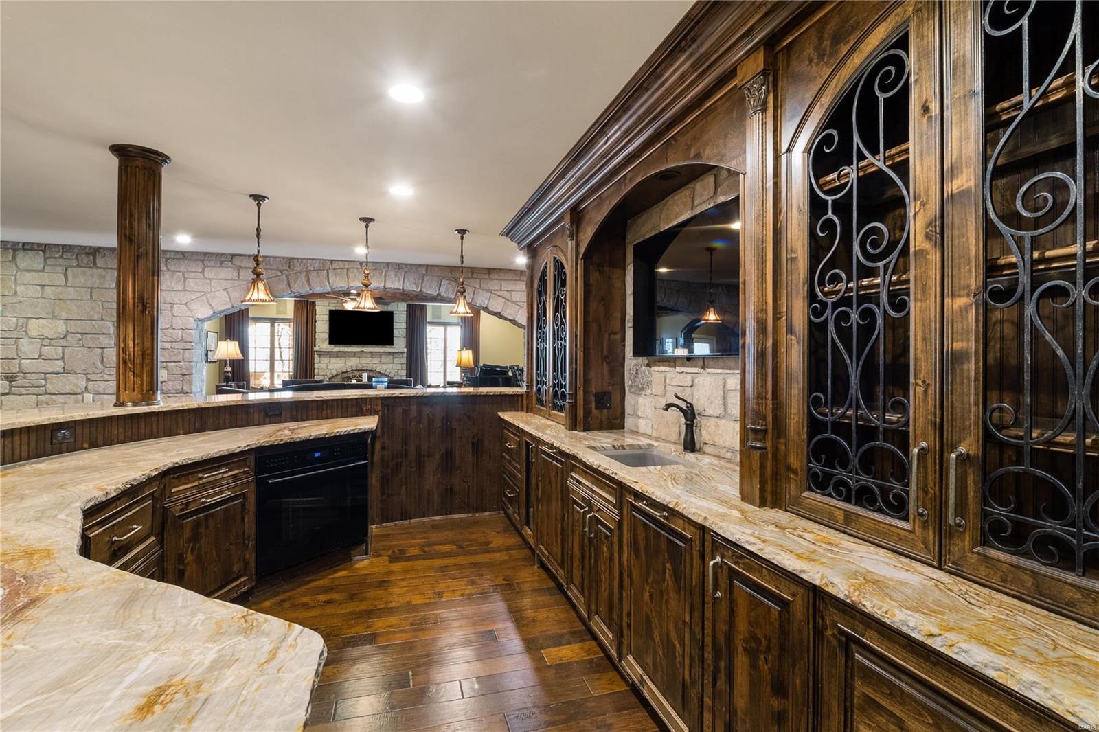 Shepard Oaks - Residential