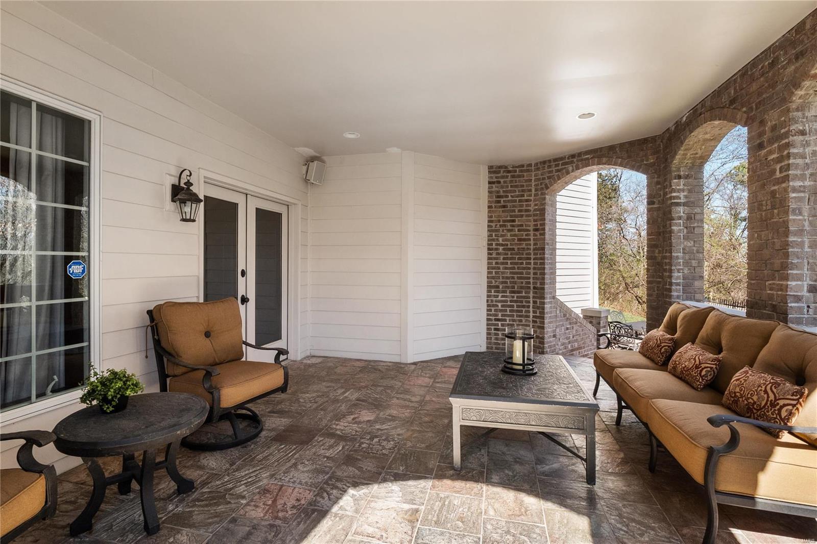 Shepard Oaks - Residential