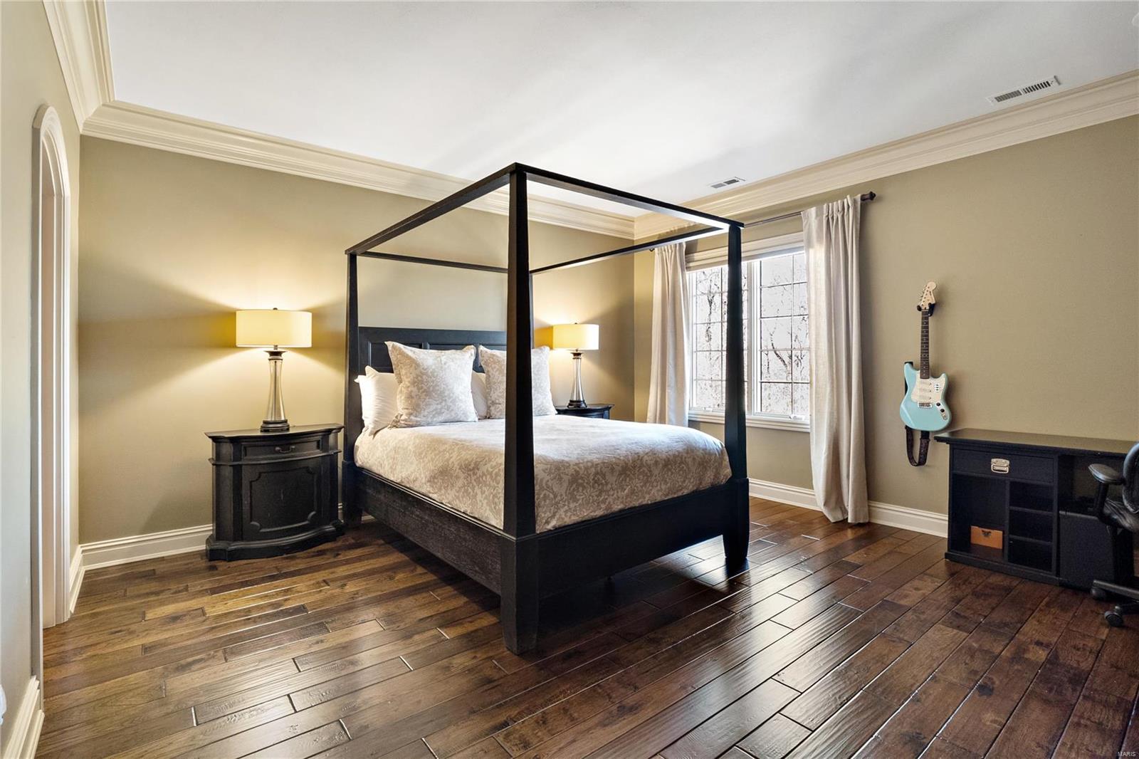 Shepard Oaks - Residential