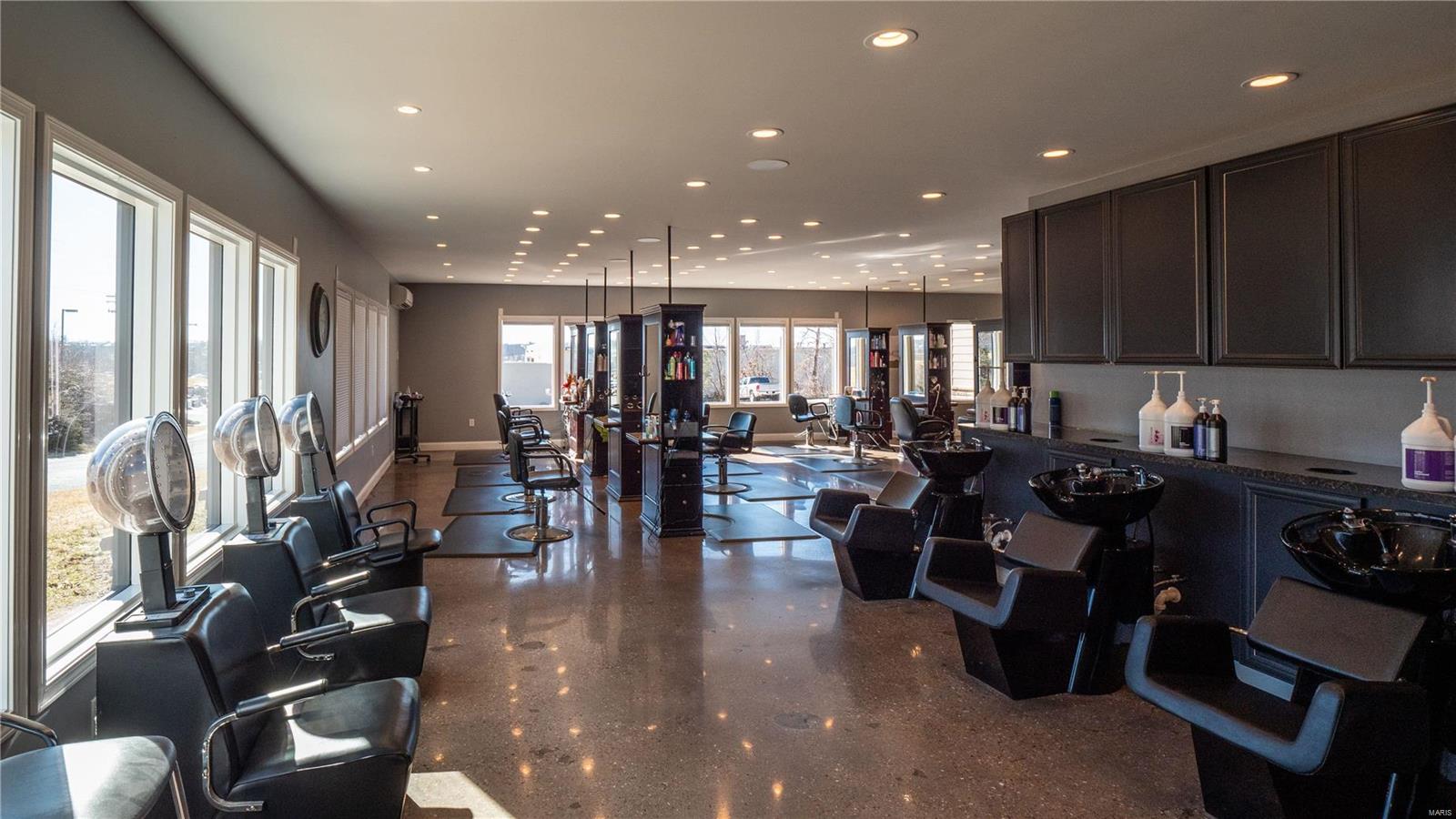 Tracts - Commercial Sale