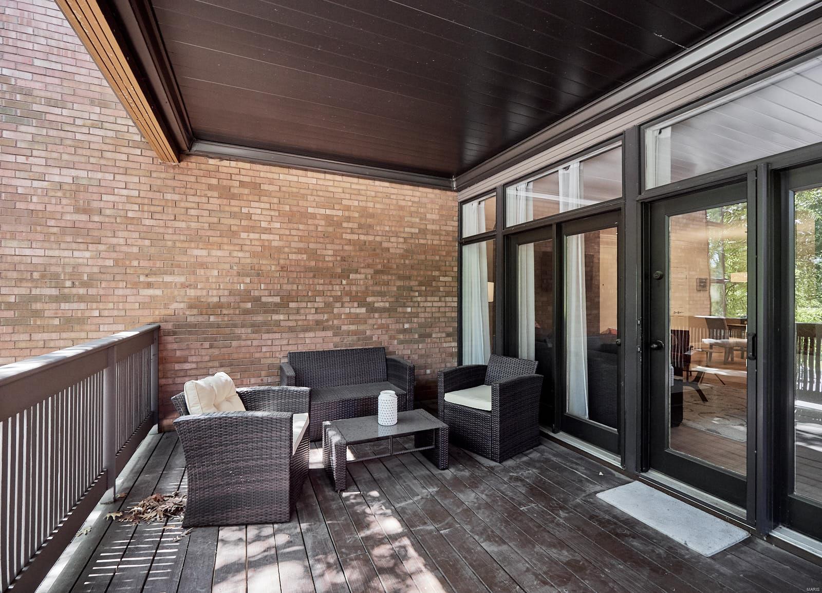 Oaks In Olde Towne Condo - Residential