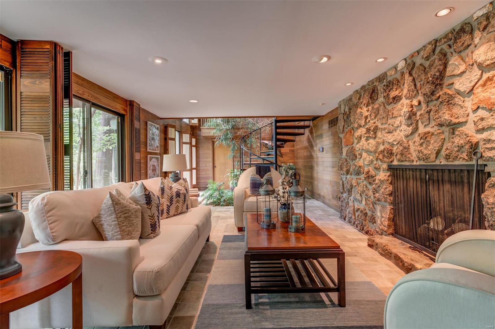 Greenwich - Residential