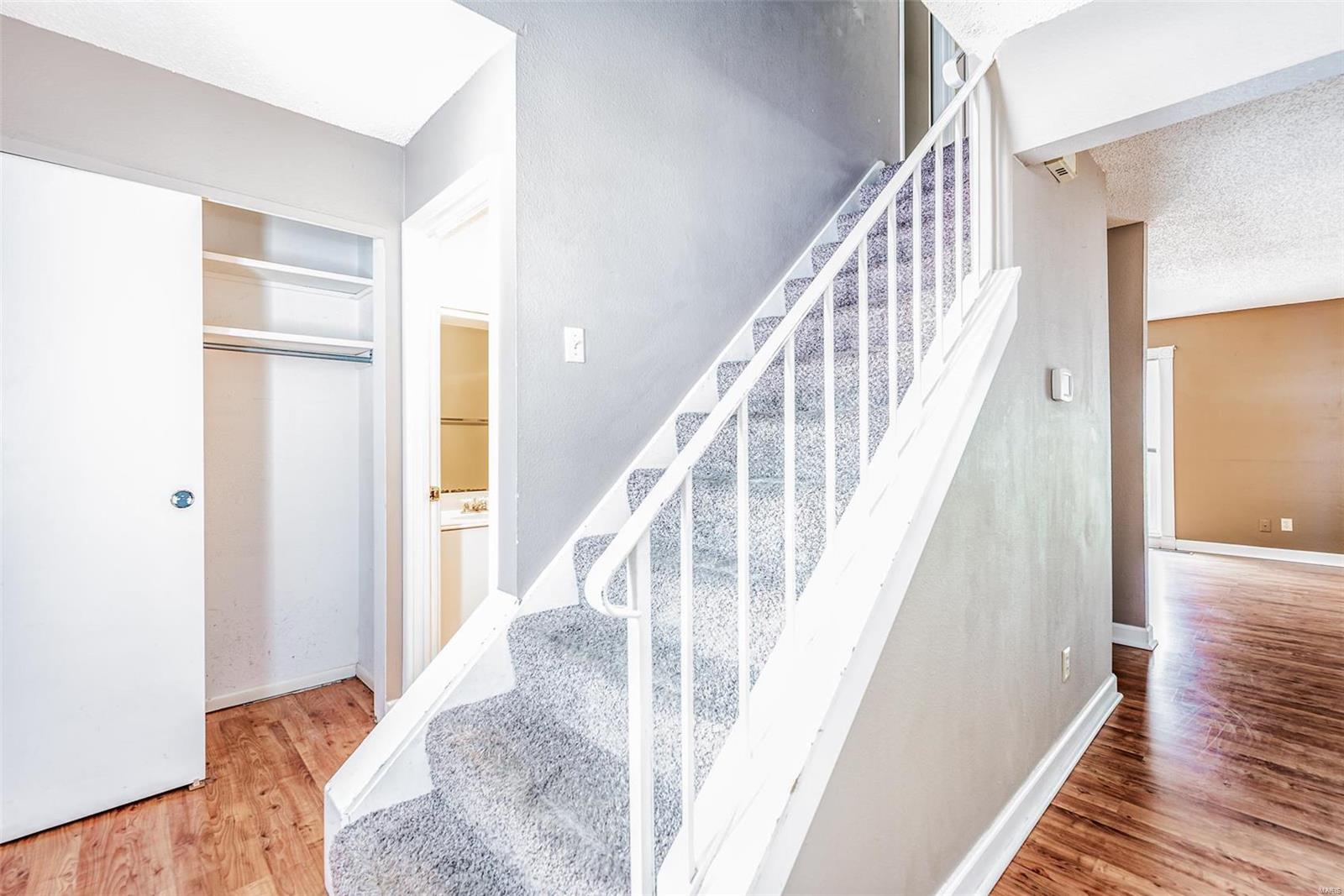 Beau Jardin Twnhms A Condo - Residential