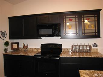 Falcons Crest - Residential