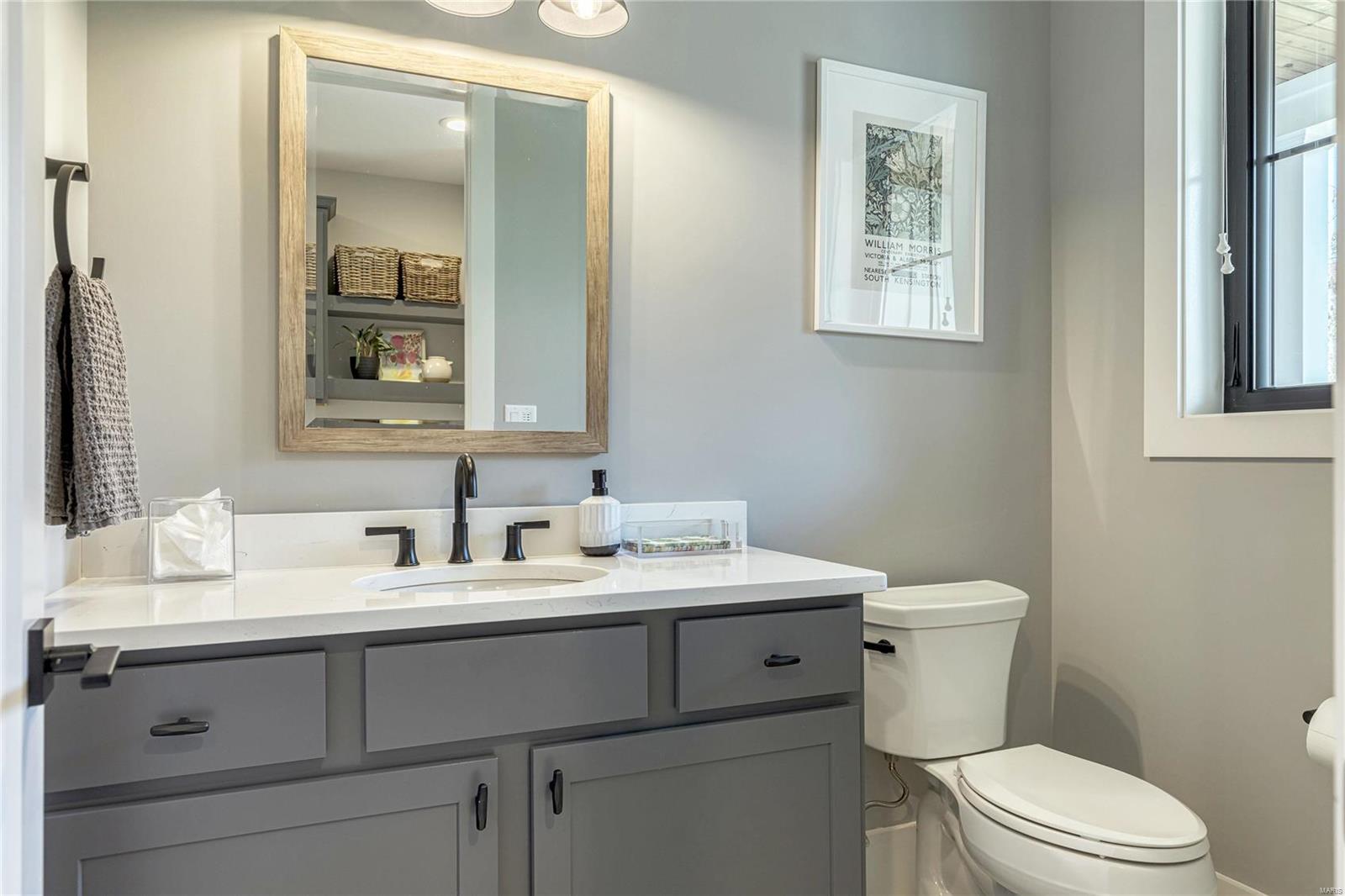 Ladue Meadows - Residential