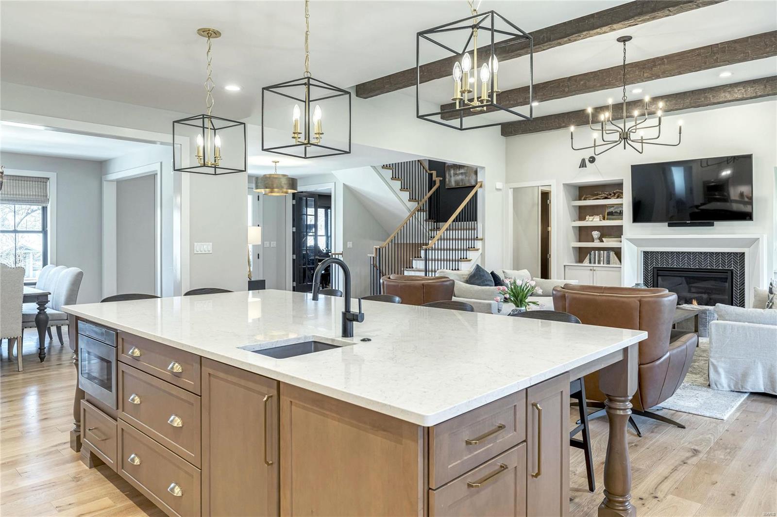 Ladue Meadows - Residential