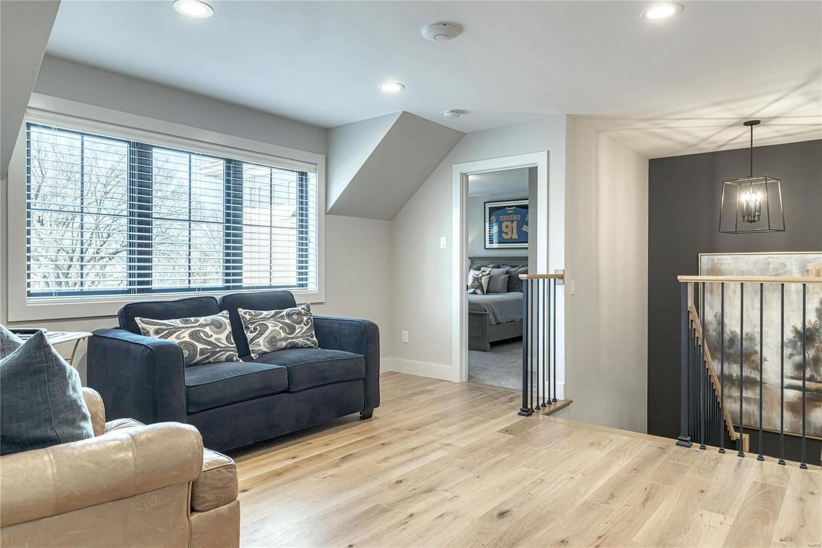 Ladue Meadows - Residential