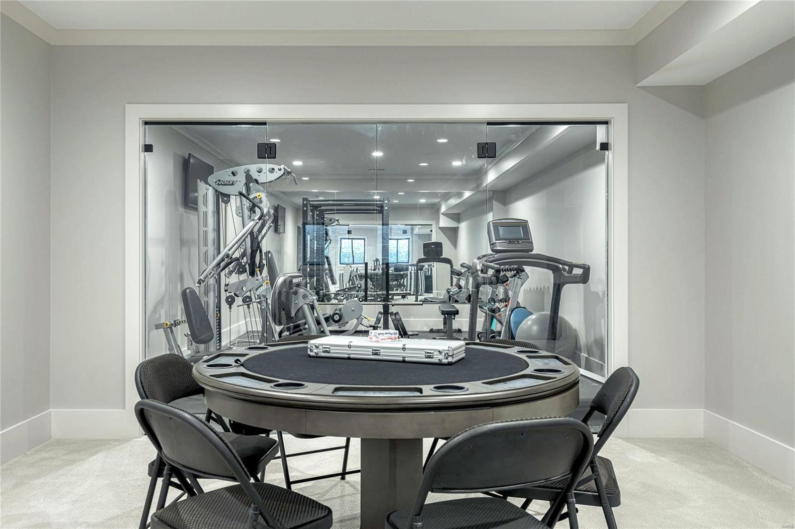 Ladue Meadows - Residential