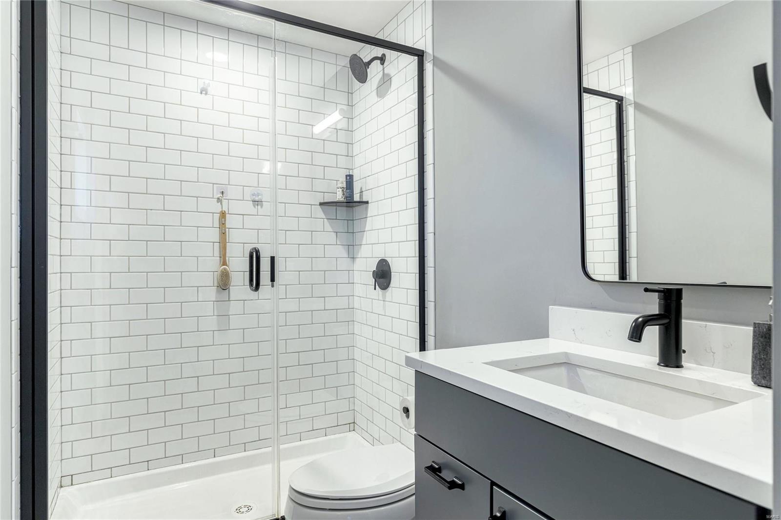 Ladue Meadows - Residential