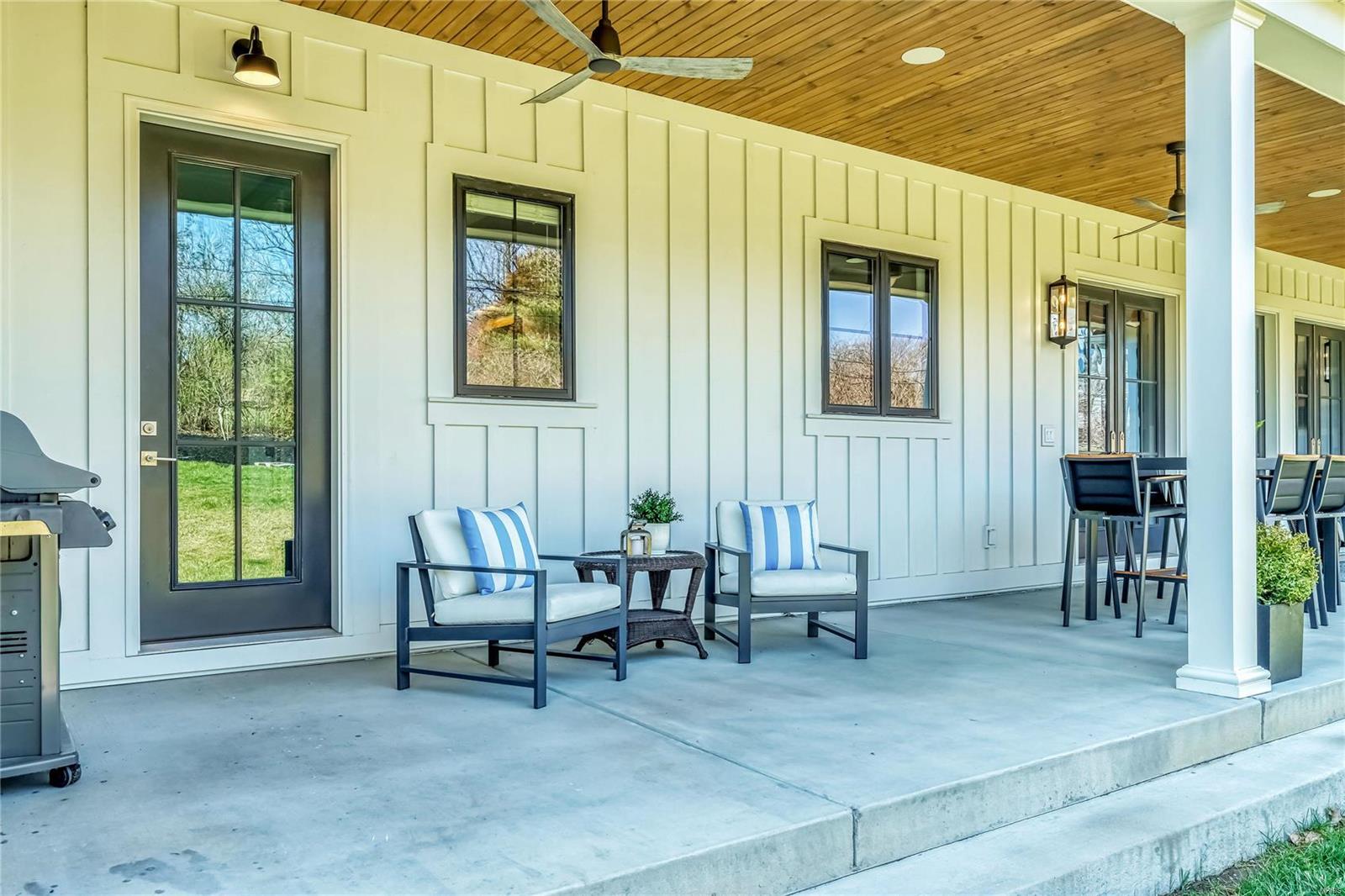 Ladue Meadows - Residential