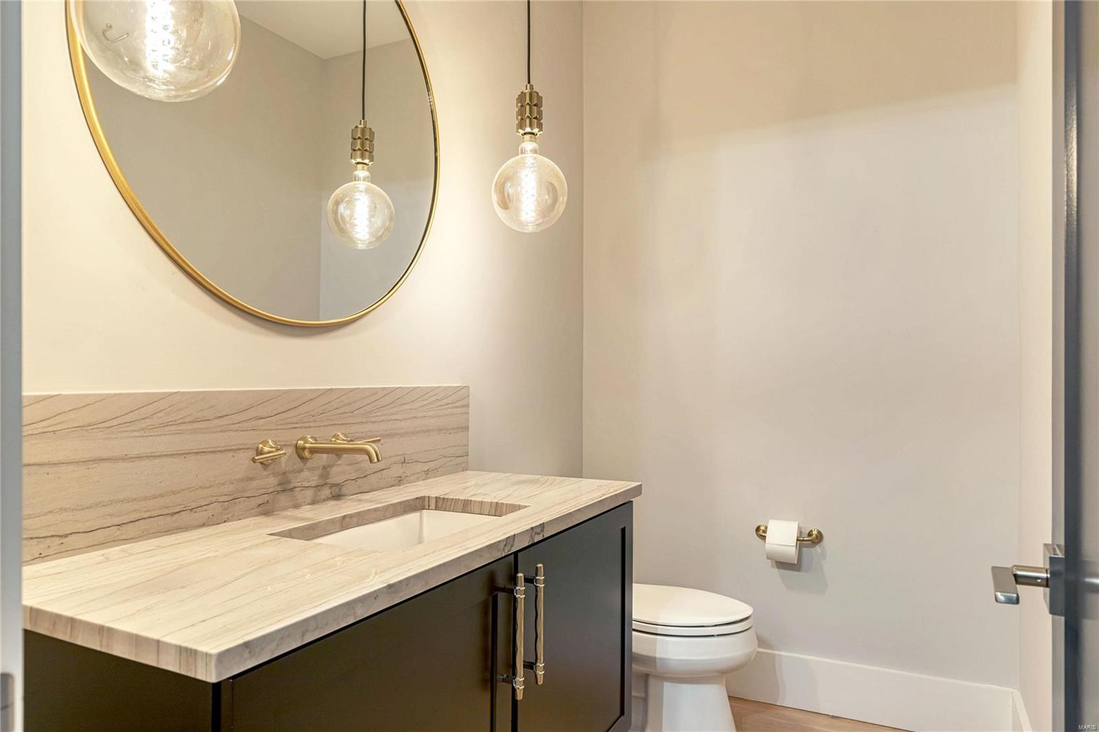 Ladue Meadows - Residential