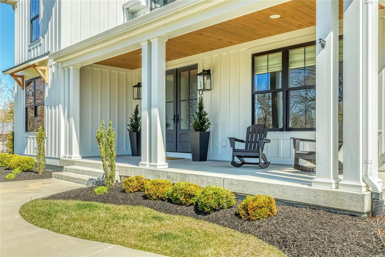 Ladue Meadows - Residential