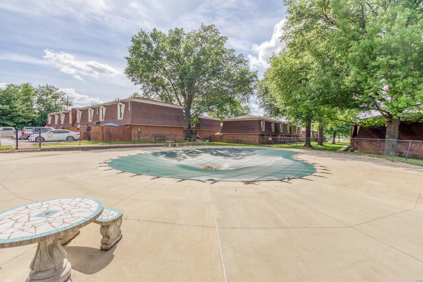 Monreale Condo - Residential