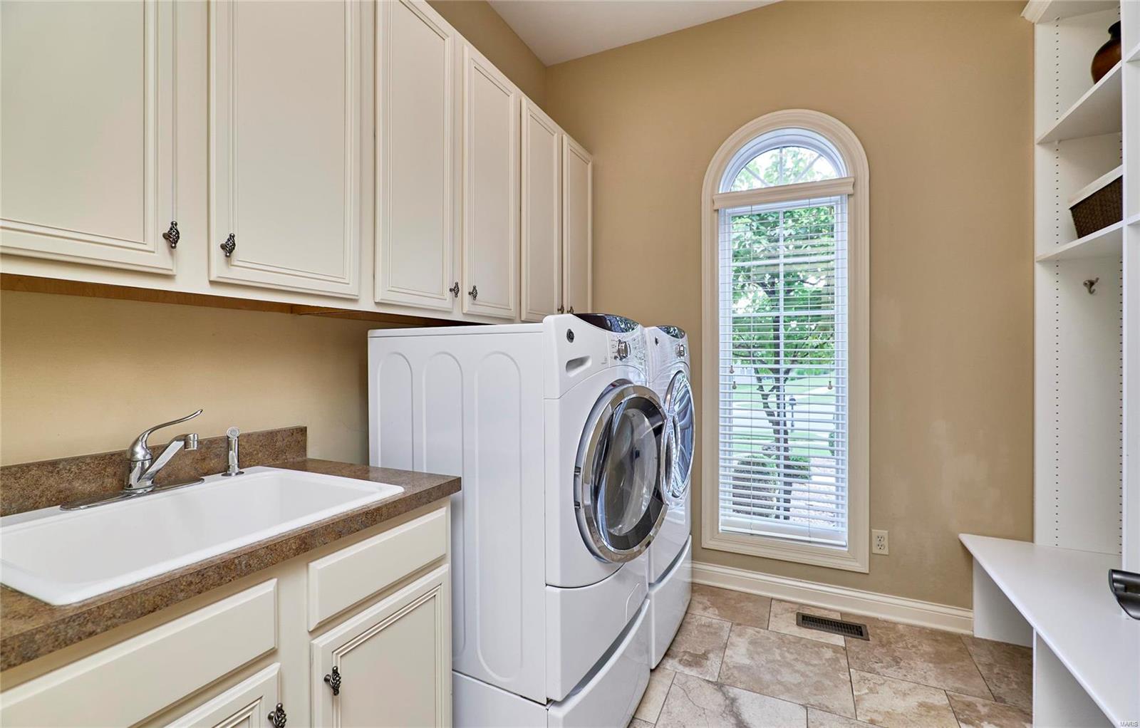 Summit at Barathaven - Residential