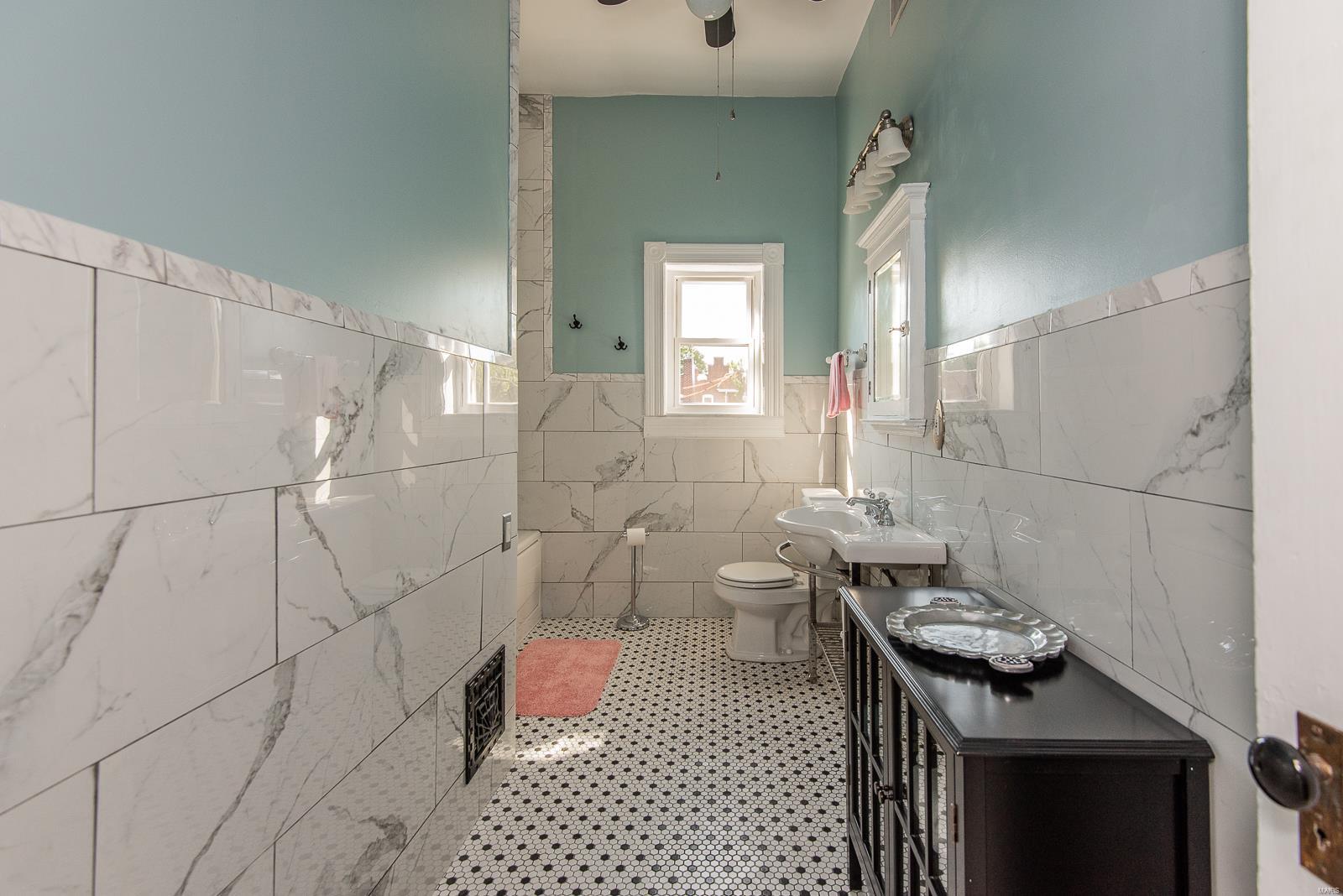 Scullins John - Residential