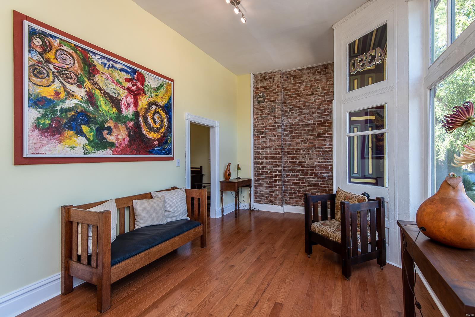 Scullins John - Residential